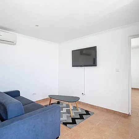 Maison 50m2 Dans Propriete Privee A 20 Minutes De La Holiday home *